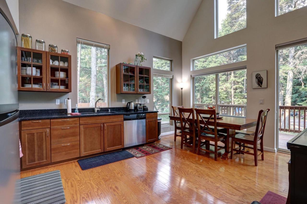 Hanging Glacier Chalet Girdwood Ngoại thất bức ảnh